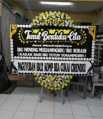 Papan Bunga di Sumbersari Ngampel